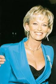 Starok.com, des tonnes de photos de evelyne leclercq en téléchargement gratuit. Evelyne Leclercq Tv Presenters Female Evelyn