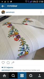 Pin De Muzaffer Erdem Em Pikeler Ve Tasarim Bordado Em Pedraria Bico De Croche Conjunto De Banheiro