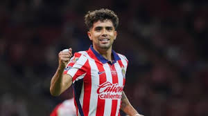 ¡Doble dosis! Chivas fulminó a Tijuana cons dos goles idénticos en tiro de esquina (VIDEO)