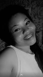 Spend life with who will makes you happy,not who you have to impress  #funkejeje #everyonehighightfollowers