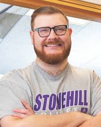 Three Stonehill alumni were honored this month for their leadership,  mentorship, expertise and commitment to service. Making up for lost time  due to the pandemic, the Stonehill Alumni Council presented the Francis