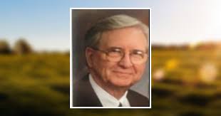 Max Yarbrough's Instagram, Twitter & Facebook