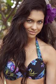 Photo of fashion model Alexia Leon