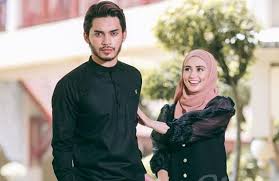 The making of lipice sc tvc with wawa zainal.wmv. Pakai Baju Jarang Wawa Zainal Masih Waras