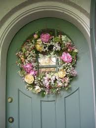 Consigli Per Decorare L Ingresso Esterno Di Casa In Primavera