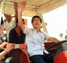 Entre el laureado escritor mario vargas llosa (fredemo) con sus. Biografia De Alberto Fujimori Quien Es Quien Net