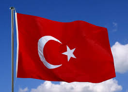 Verschillende winkels met groot aanbod turkije versiering, vlaggen, feestartikelen en decoratie. Vlag Turkije Wapperend Europa Nu