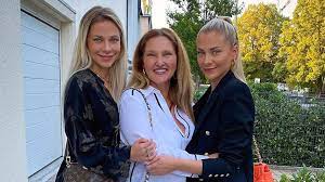 Valentina pahde wurde in münchen als tochter eines deutschen und eines kroaten geboren. Cheyenne Und Valentina Pahde Schwarmen Von Mama Samanda Promiflash De