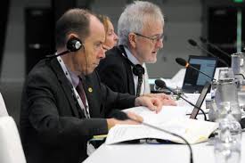 David Morgan, CITES Secretariat, and Vincent Fleming, UK, Chair of  Committee I