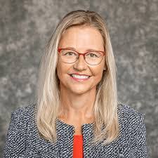 Deb Lawrence's Instagram, Twitter & Facebook