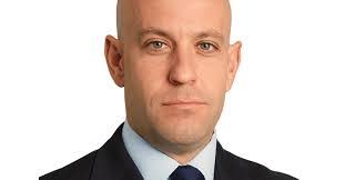 Ariel Schuler's Instagram, Twitter & Facebook