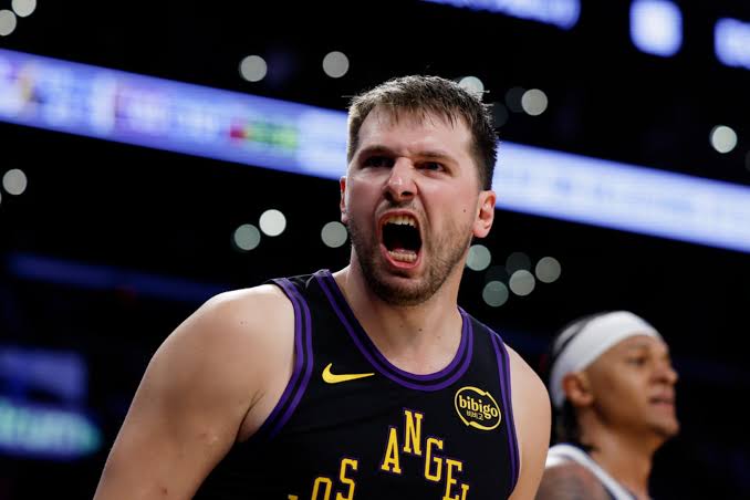 Luka Doncic avoids suspension: NBA rescinds 16th technical after Lakers  appeal | MARCA