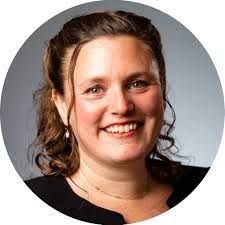 Janet Pal's Instagram, Twitter & Facebook