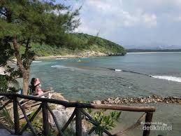 We did not find results for: Kenalkan Ini Pantai Momong Favorit Warga Aceh