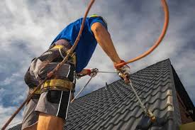 Local & trusted pros · fast, easy & free · 10 million+ reviews 100 Free Roof Inspection Pro Inspectors Roofclaim Com