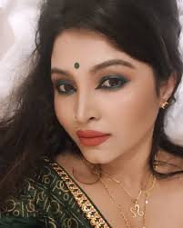 No words to dedicate u r beauty @mampi718 😍