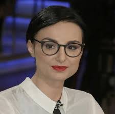 B, data urodzenia, kolor włosów, kolor oczu, narodowość. Mimi Fiedler Otto Steiner Jetzt Haben Sie Auch Kirchlich Geheiratet Gala De