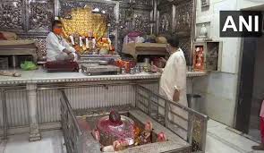 (201, 512) to (512, 824) Unlock 1 0 Effect Bangla Sahib Gurudwara To Kalkaji Temple Religious Places Re Open For Devotees