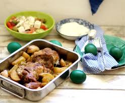 In inverno al forno, in estate sulla griglia. Mangiare Greco Cucina Greca Con Tutte Le Ricette Tipiche Agnello Con Patate Al Forno