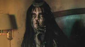 Cara delevingne, dan stevens, eric stoltz, virginia madsen, and dylan gelula have joined the cast of bow and arrow entertainment's music drama her smell, starring elisabeth moss. Es Sieht Sicher Aus Wie Cara Delevingne Wurde In Suicide Squad Digital Slimed