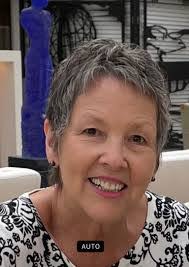 Melissa Hopkins's Instagram, Twitter & Facebook