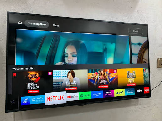 55” bruhm 4k UHD smart tv available for #345,000✓ Powered by vidaa To order  call/WhatsApp us on 07043372839 No.70 Uniport road by Ozuoba,opposite Holy  trinity Anglican Church beside indomine gate Port Harcourt