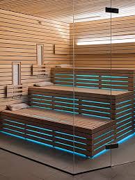 Individuelle Sauna Mit Indirekter Led Beleuchtung Und Farblicht Sauna Ideen Sauna Led Beleuchtung