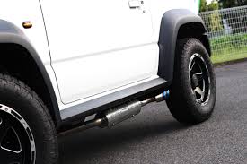 サイド出しマフラーで差をつける！JB74シエラにHKS リーガマックス トレイルマスターを装着！ | URBAN OFF CRAFT 鈴鹿店 |  店舗ブログ | タイヤ＆ホイールの専門店「クラフト」