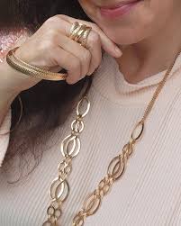 Pamela's Styles with a...