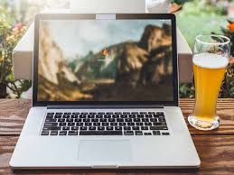 She's the man/film synopsisviola johnson (amanda bynes) is in a real jam. 5 Best Online Drinking Games To Play Over Zoom