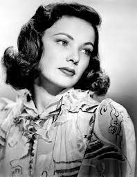 A decent haircut after 40 years short hair gives flavor to the image that the young and beautiful. 1940 S Hairstyles For Women