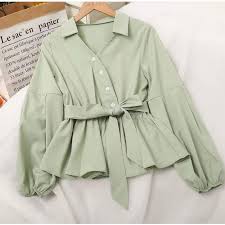 Model terbaru ini biasanya dipadukan dengan bawahan rok sarimpit dengan bahan polos. Harga Atasan Wanita Terbaik Juli 2021 Shopee Indonesia