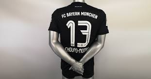 Every summer, fans speculate that just a few careful purchases can transform. Das Cl Trikot Von Fc Bayern Neuzugang Eric Maxim Choupo Moting