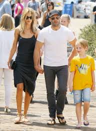 Like kids admiring their parents. Jason Statham And Rosie Huntington Whiteley Photos Photos Jason Statham And Rosie Huntington Whiteley Grab Lunch With Their Family Jason Statham And Rosie Rosie Huntington Whiteley Style Rosie Huntington Whiteley