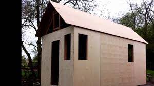 Un lit en maison de retraite représente en moyenne un chiffre d'affaires entre 40 000 et 50 000 euros par an, avec une marge d'ebitda avant loyer (ebitdar) entre 25 et 30%. Une Maison De Campagne Pour Moins De 50 000 Euros Tout Compte Fait Youtube