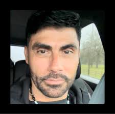 Tillandsia 'Veronica Orozco' is a bulbous-based Tillandsia hybrid by Bill  Timm named to honor the head Tillandsia grower at Tropiflora. A cultivar of  baileyi x caput-medusae, it is shorter and fatter than