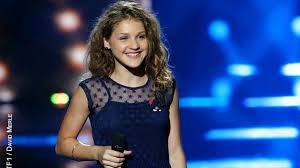 Karaoke lou toute les chances du monde ferst en plus. Lou De The Voice Kids Au Casting De Demain Nous Appartient