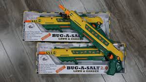 Bug a salt 3 0 vs flies wasp and grasshoppers is it worth the 40 dollar price tag. Bug A Salt 3 0 Black Fly Edition Vs The Wasp Youtube
