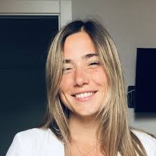 Anna Patane's Instagram, Twitter & Facebook