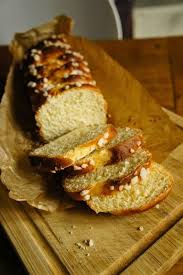 Gourmandises Et Merveilles Brioche Au Sucre Et A La Fleur D Oranger Sans Petrissage Alimentation Brioche Gourmandise
