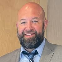 800+ Profile mit dem Suchbegriff „Mangiaracina“