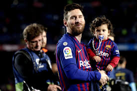 Nos especializamos en crear ropa innovadora y de alta calidad con detalle y. Lionel Messi Self Isolating During Coronavirus Pandemic With Barcelona On Break Bleacher Report Latest News Videos And Highlights