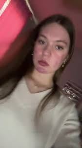 Carly Stringer's Instagram, Twitter & Facebook