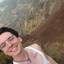 𝕋𝕠𝕞𝕞𝕪 𝕃𝕒𝕤𝕤𝕚𝕥𝕖𝕣 (@tommylassiter_) • Instagram photos and videos