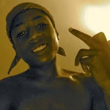 Taber Davis's Instagram, Twitter & Facebook