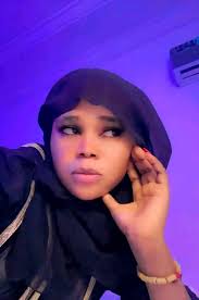 What about some gender balance in profiling our artists who have performed  with The Blacks Unlimited? Let's kick off these series in random order by  profiling one talented artist and musician her