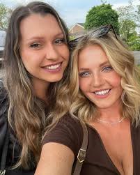 Megan and Connor sharing that moment in the Hideaway was truly beautiful.  Watching them together just felt so genuine, it really proves that bringing  Megan back was the right decision. Their connection