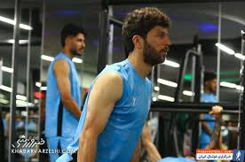 بازیکن استقلال اجازه گرفت تا به ایران برنگردد!/ چه کسی در دبی به اردوی استقلال اضافه می‌شود؟