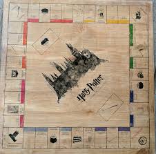 ¡juega gratis a monopoly, el juego online gratis en y8.com! Hice Un Monopoly De Harry Potter Para El Cumpleanos De Mi Mejor Amiga Bored Panda