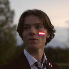 Amie Scott (@amiescott_17)